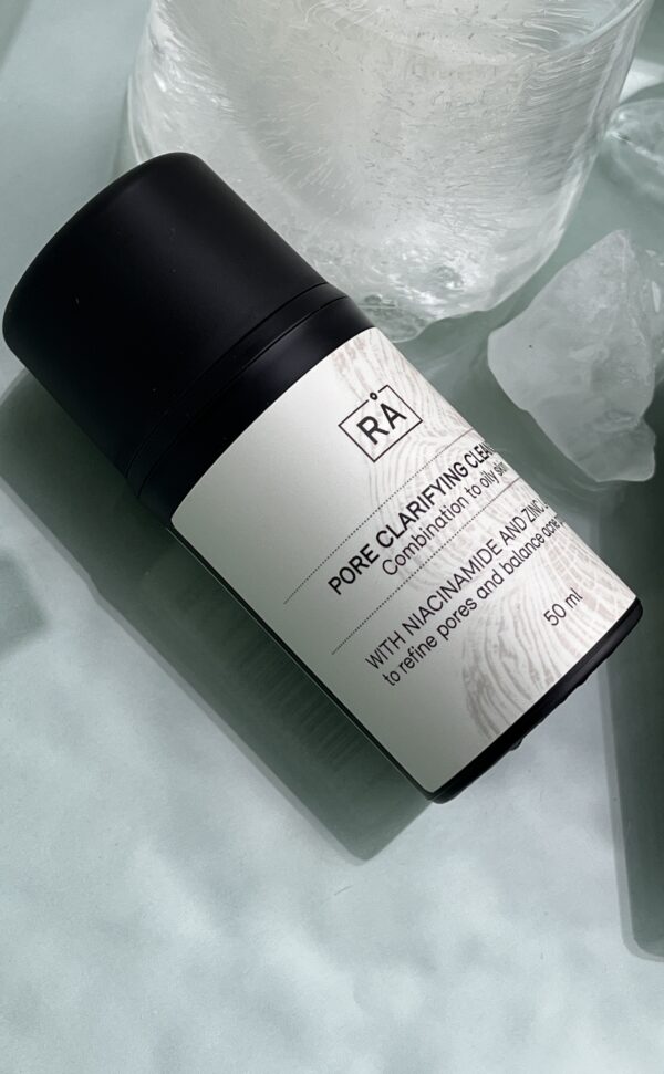 Pore clarifying cleanser