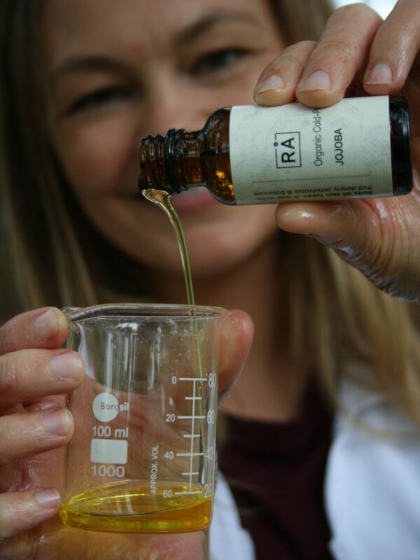 Rå Skincare jojoba oil
