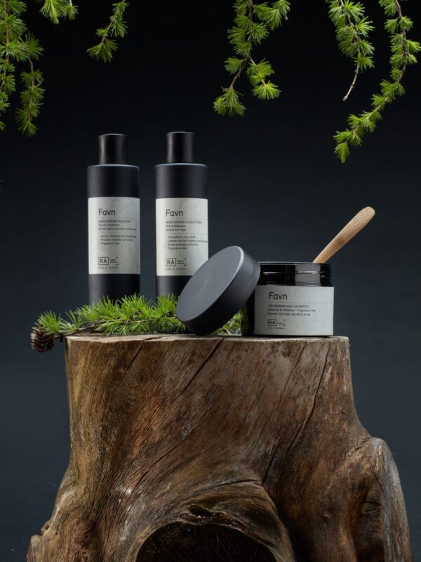 RÅ Skincare Favn moisturizing conditioner